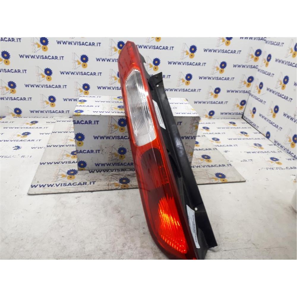 Fanale Posteriore Sinistro