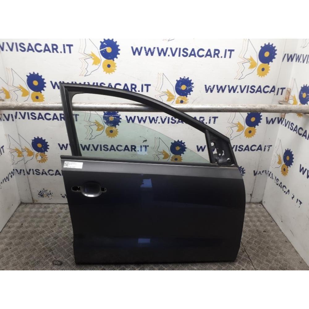 Porta Anteriore Destro