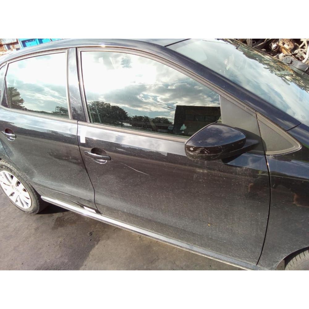 Porta Anteriore Destro