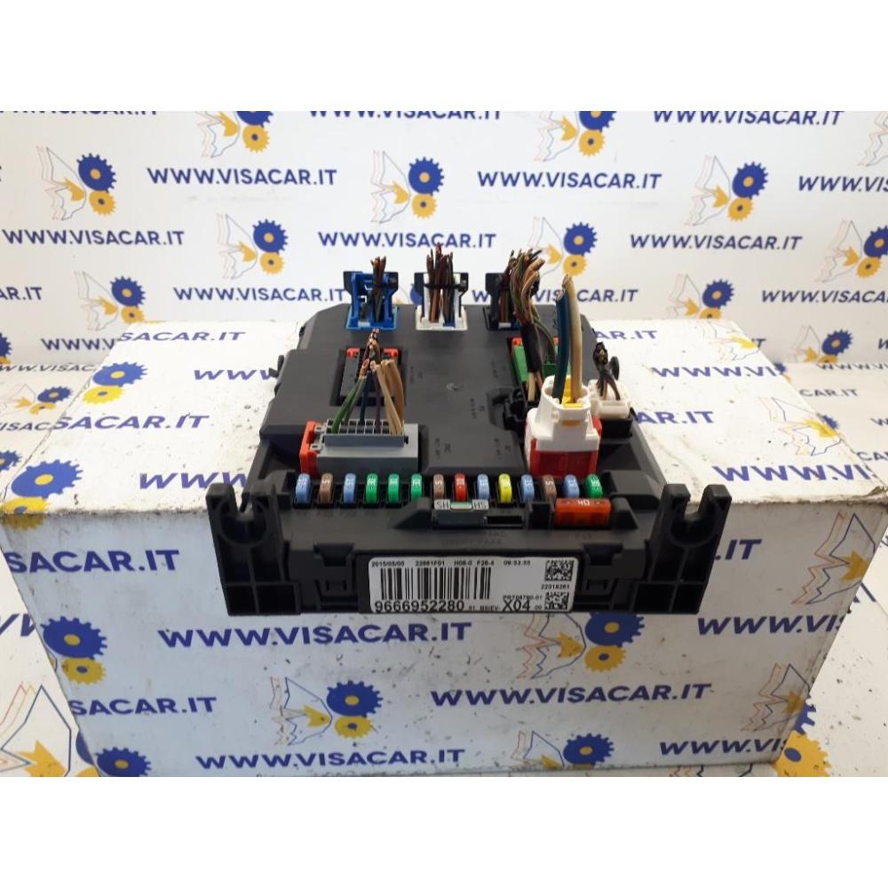 Centralina Portafusibili - Fusibiliera