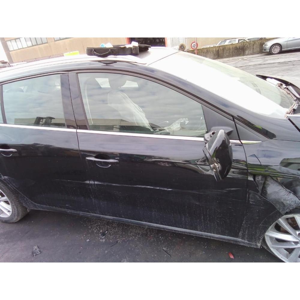 Porta Anteriore Destro