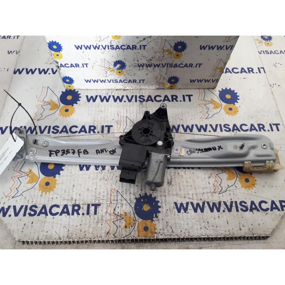 Alzacristallo Porta Anteriore Destro