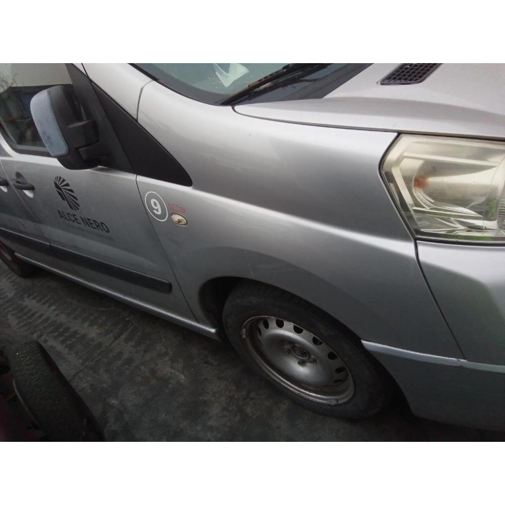 Parafango Anteriore Destro