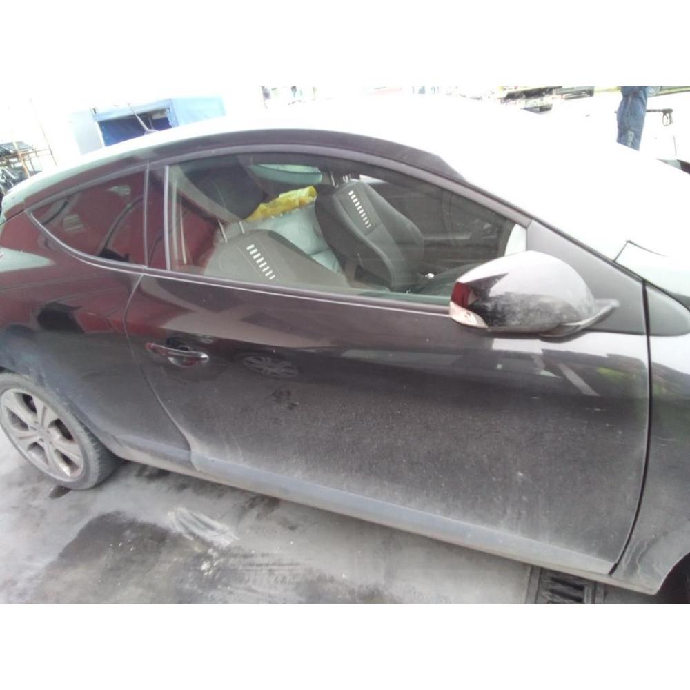 Porta Anteriore Destro