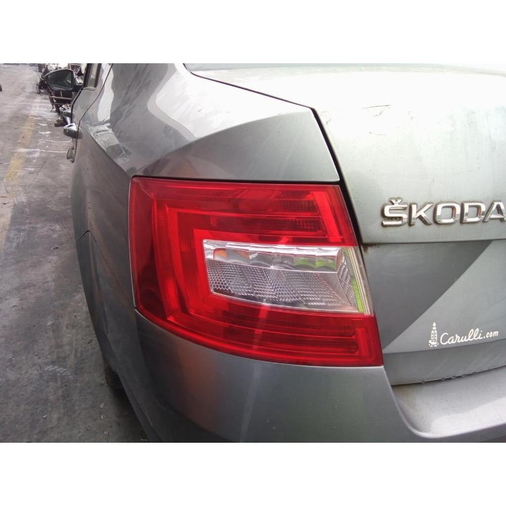 Fanale Posteriore Sinistro