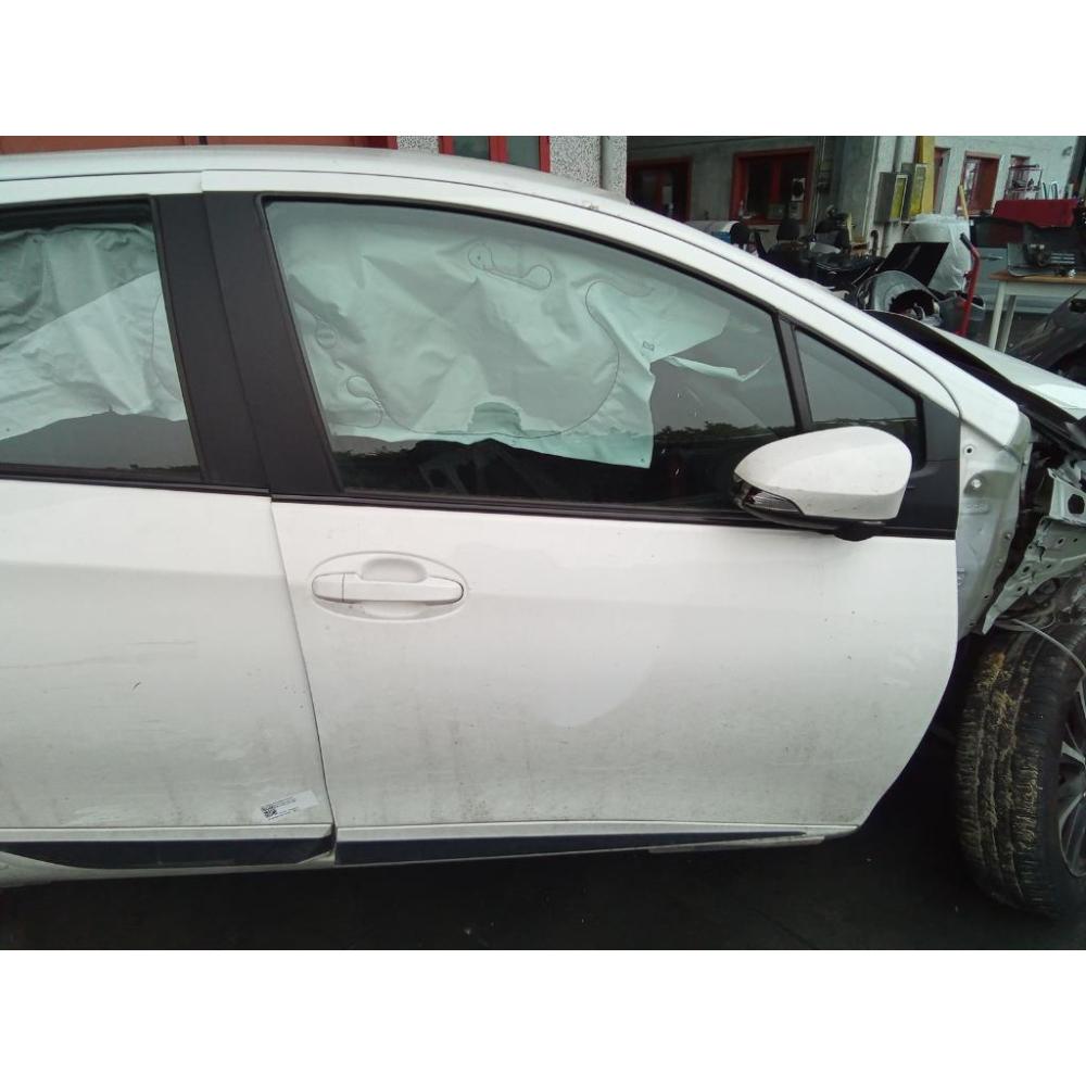 Porta Anteriore Destro