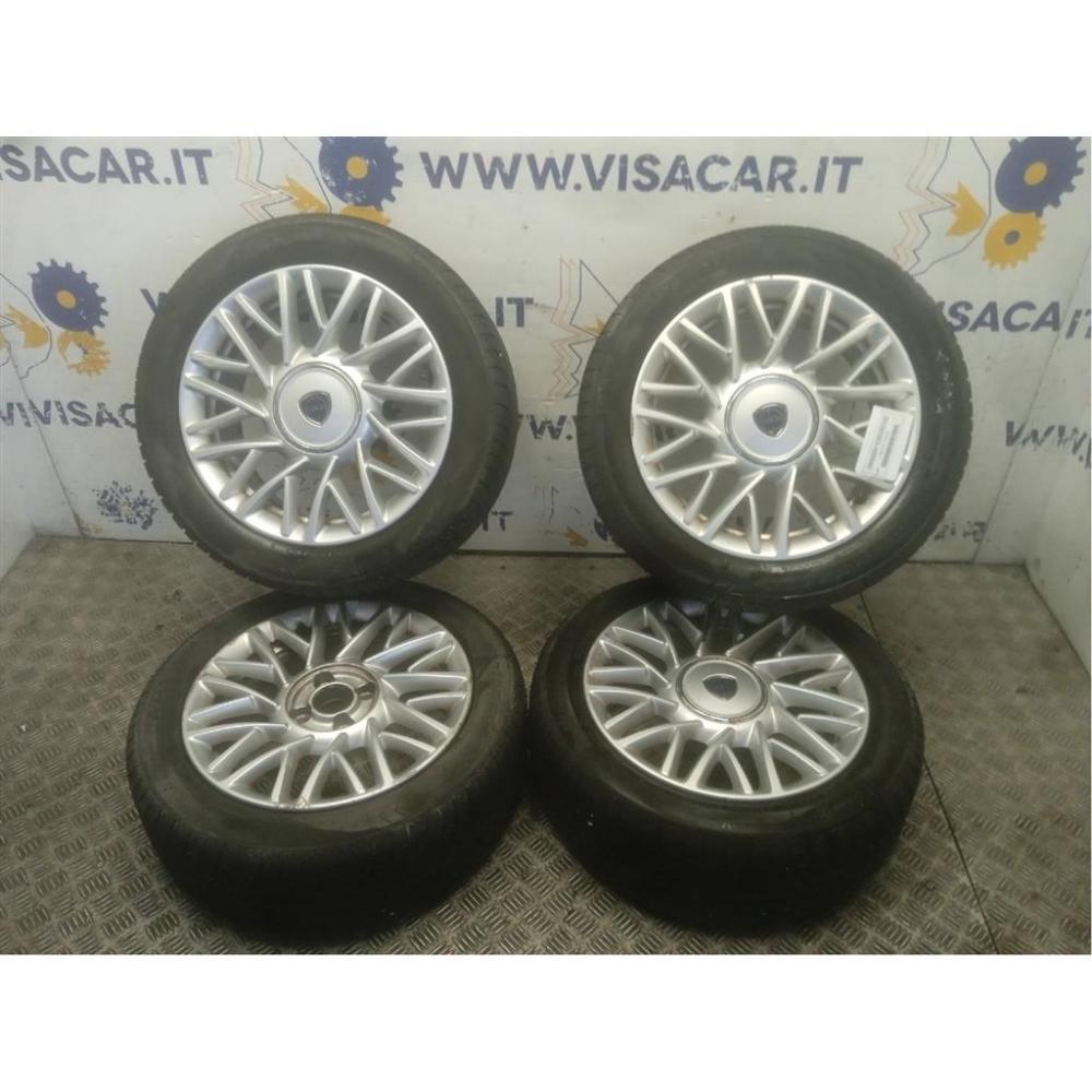 Cerchi In Lega R15