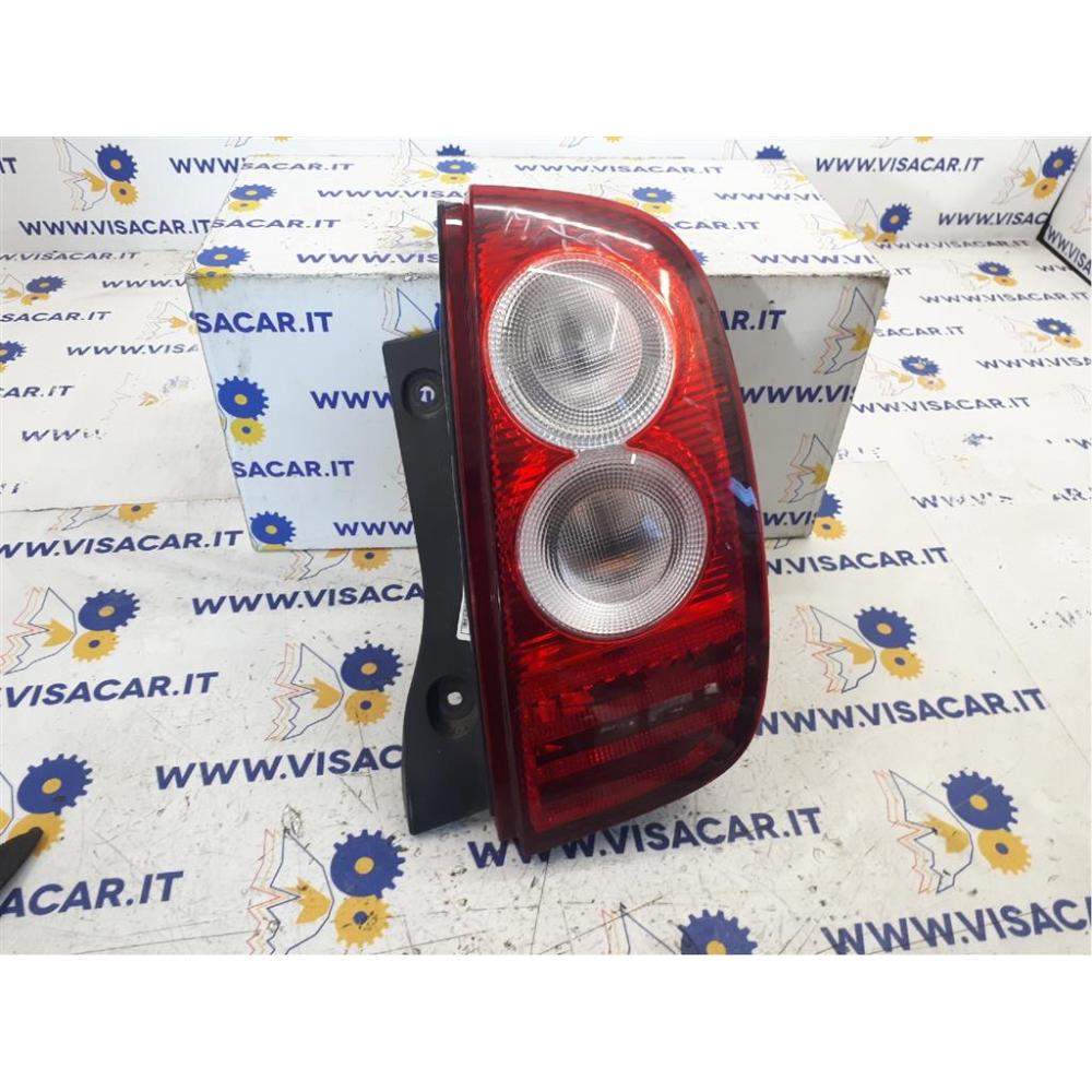 Fanale Posteriore Destro Usato Dal 2002 Al 2006 Nissan Micra «Iii» (2005)
