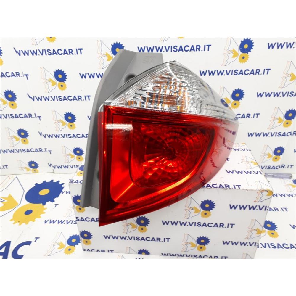 Fanale Posteriore Destro Usato Dal 2011 Toyota Verso-S (2011)