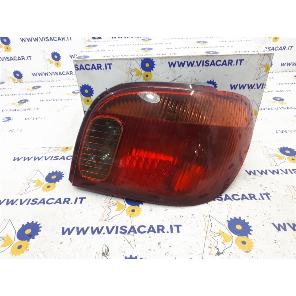Fanale Posteriore Destro Usato Dal 2001 Al 2005 Toyota Yaris (France ) «I» (2002)