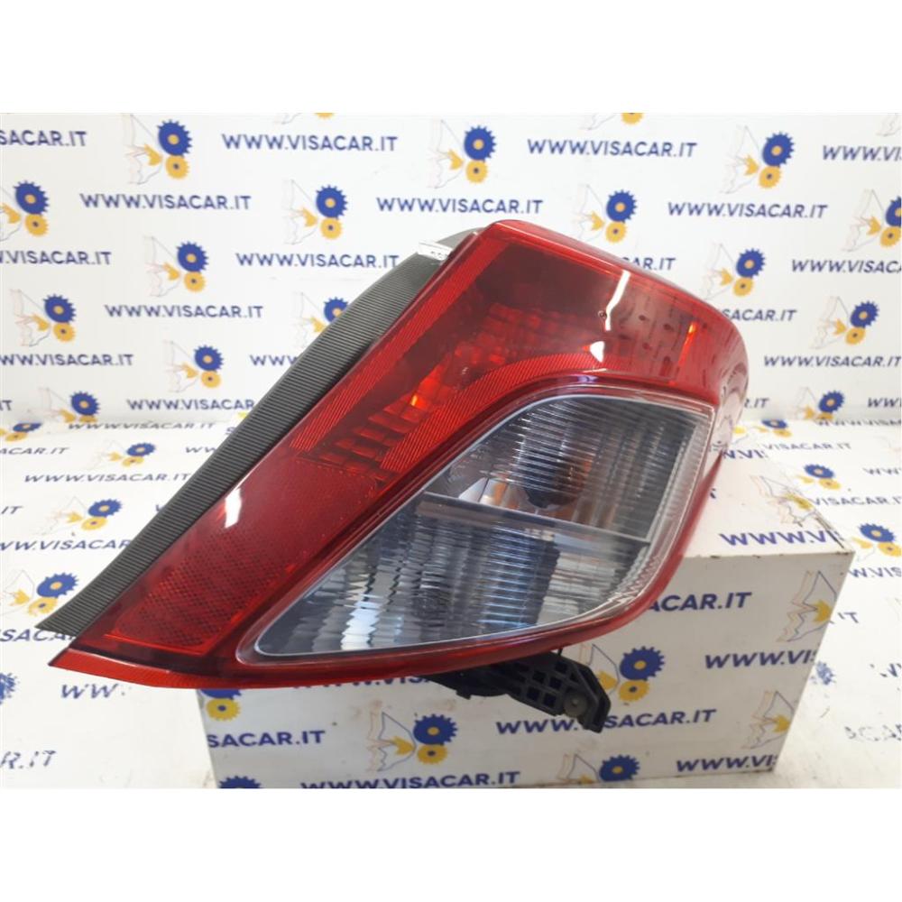Fanale Posteriore Destro Usato Dal 2011 Al 2015 Toyota Yaris «Iv» (2012)