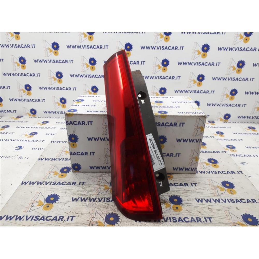 Fanale Posteriore Sinistro Usato Dal 2007 Al 2012 Kia Ceed «I» Sw (2007)
