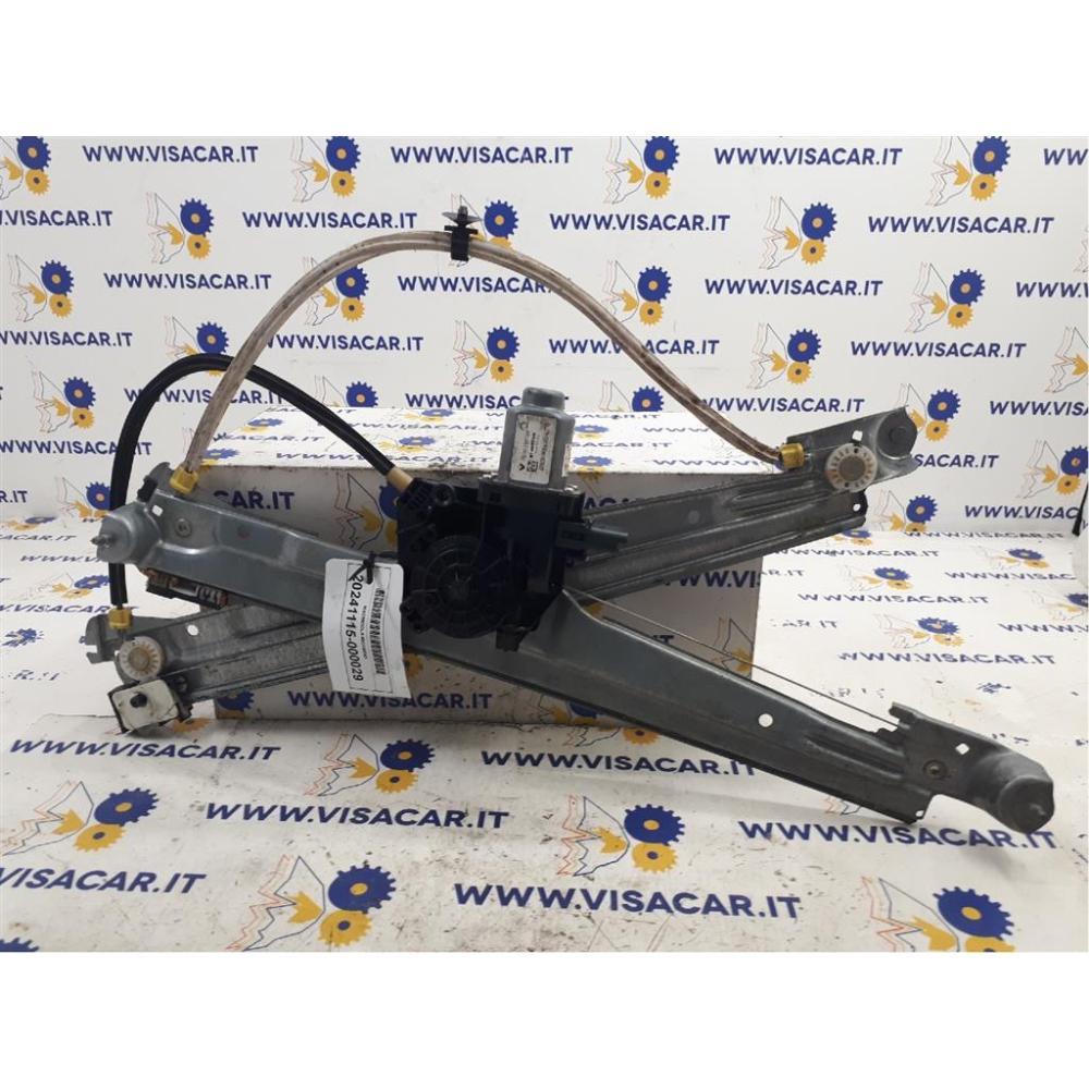 Alzacristallo Porta Anteriore Destro Usato Dal 2016 Renault Scénic «Iv» (2016)