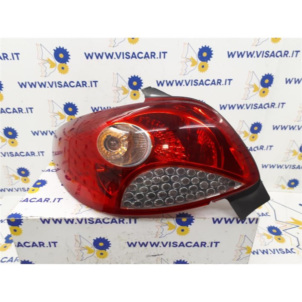 Fanale Posteriore Sinistro Usato Dal 2009 Peugeot 206 + (2009)