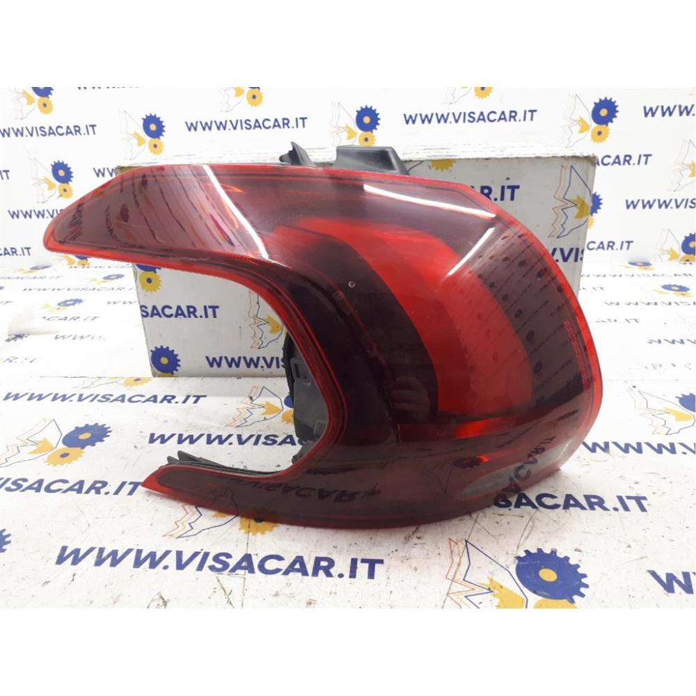 Fanale Posteriore Sinistro Usato Peugeot 3008 «Ii» (2016)