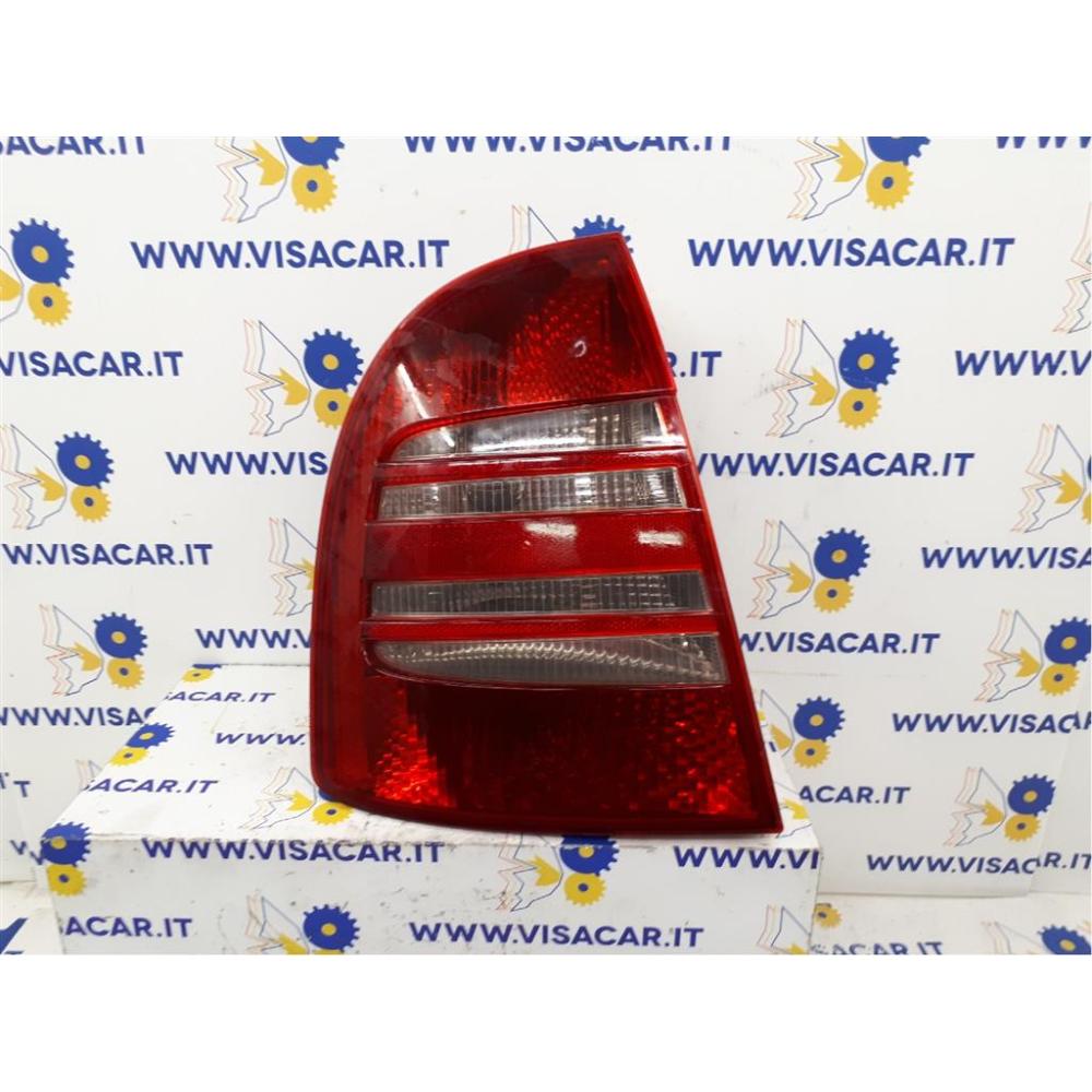 Fanale Posteriore Sinistro Usato Dal 2002 Al 2005 Skoda Superb «3U4» (2002)