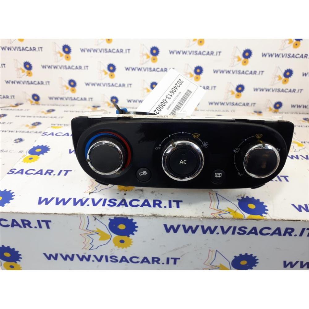 Interruttore Climatizzatore Usato Dal 2012 Al 2016 Renault Clio «Iv» (2013)