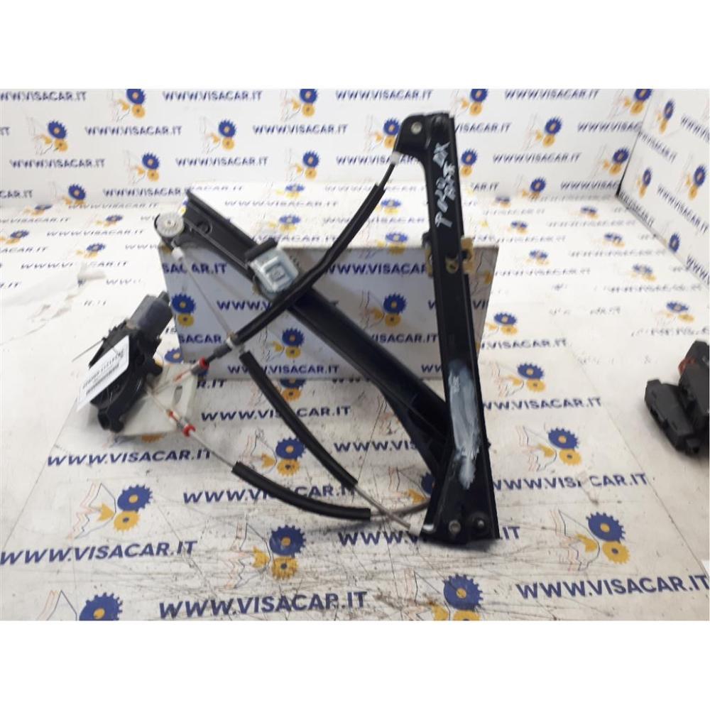 Alzacristallo Porta Anteriore Destro Usato Dal 2009 Al 2014 Volkswagen Polo «Vi» (2009)