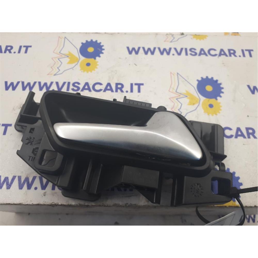 Maniglia Porta Int. Anteriore Destro Usato Dal 2019 Peugeot 208 «Ii» (2019)