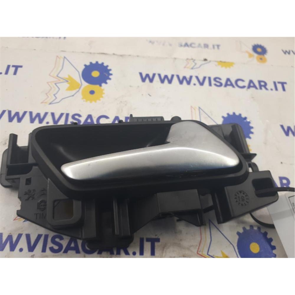 Maniglia Porta Int. Posteriore Destro Usato Dal 2019 Peugeot 208 «Ii» (2019)