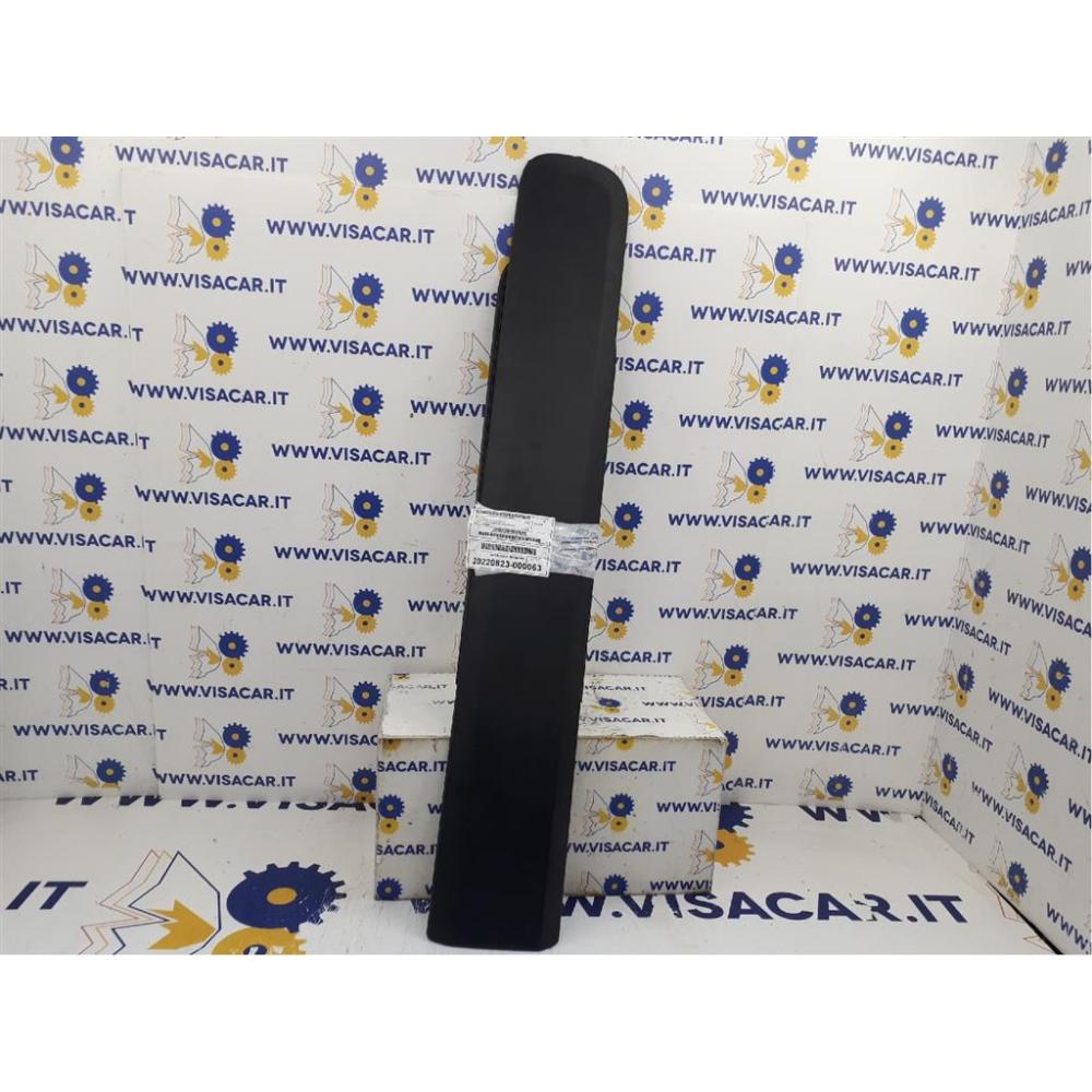 Modanatura Porta Anteriore Destro Usato Dal 2011 Al 2017 Fiat Panda «Iii» (2012)