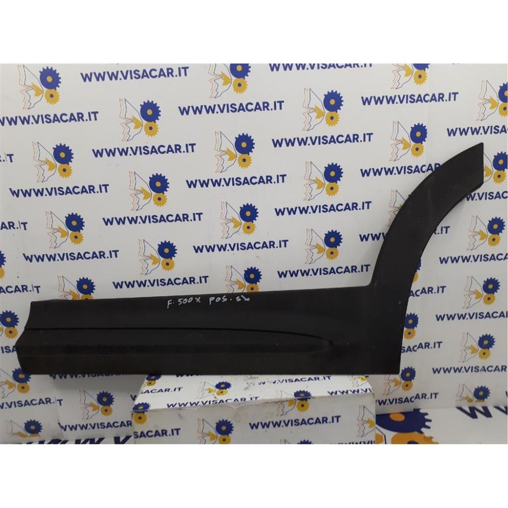 Modanatura Porta Posteriore Sinistro Usato Dal 2014 Fiat 500X (2015)