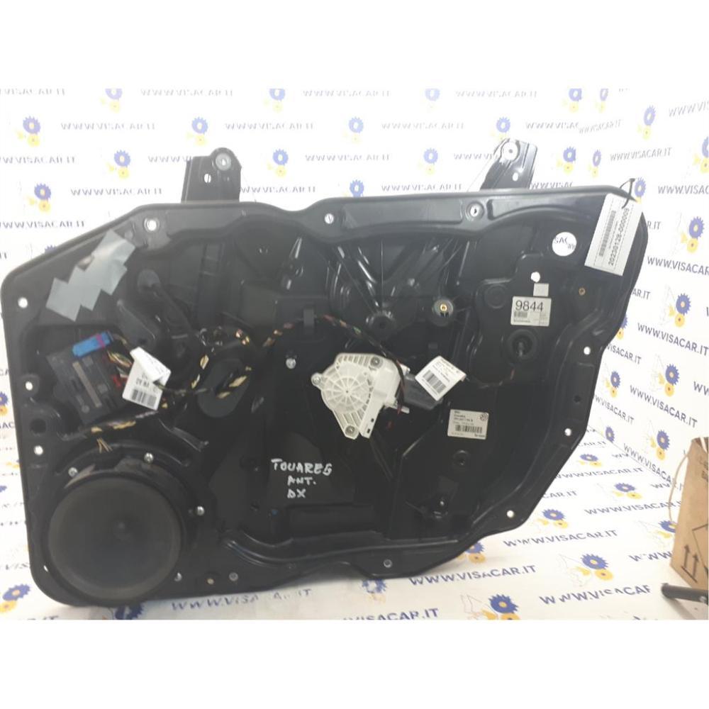 Alzacristallo Porta Anteriore Destro Usato Dal 2010 Volkswagen Touareg «Iii» (2010)