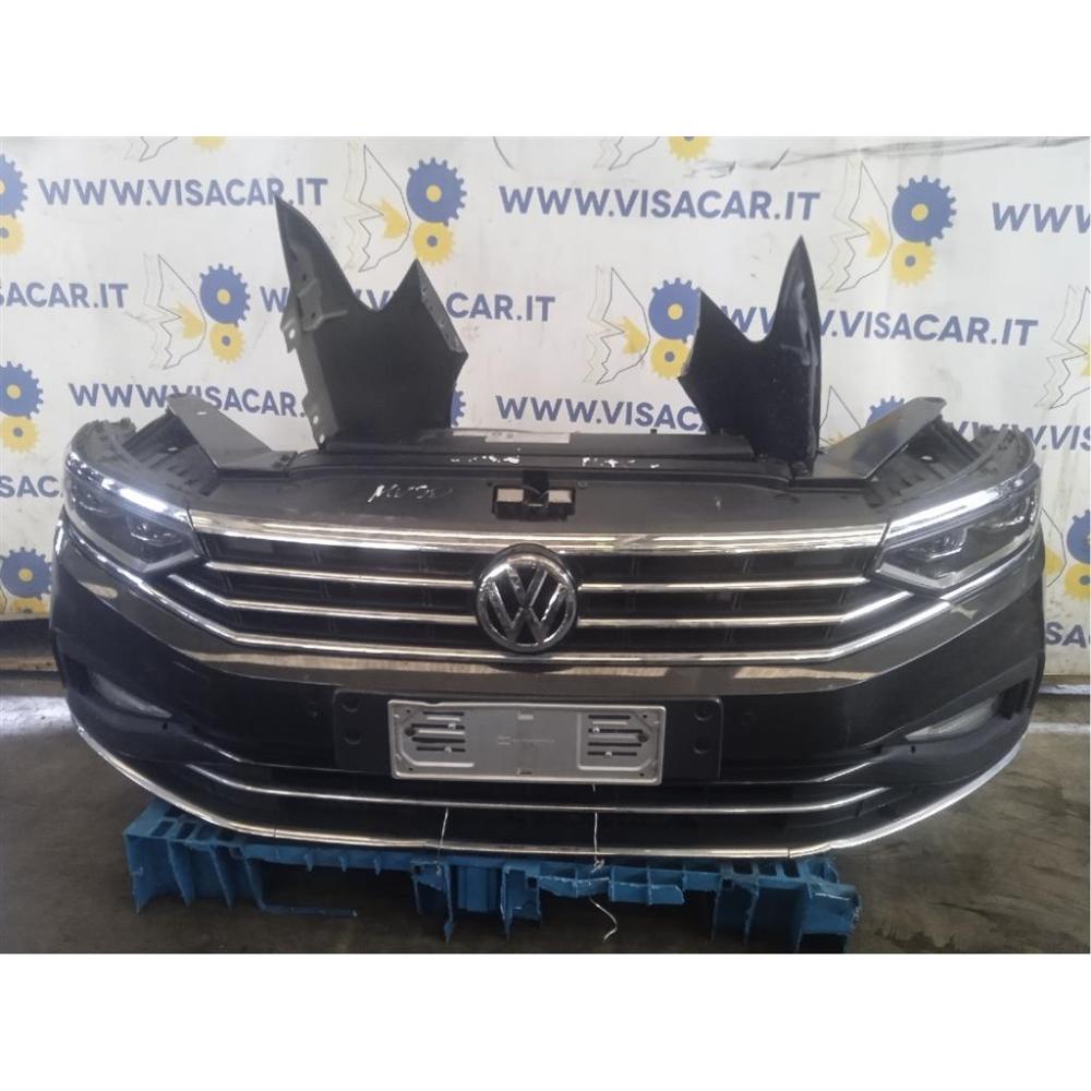 Musata Anteriore Usato Dal 2019 Volkswagen Passat «Vii» Variant (2019)
