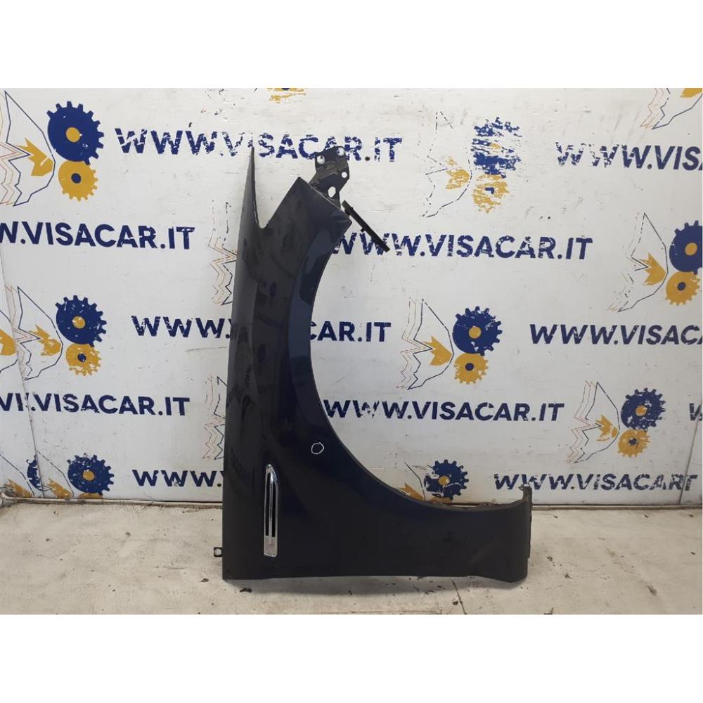Parafango Anteriore Destro Usato Dal 2010 Ford Mondeo «Iv» Sw (2010)