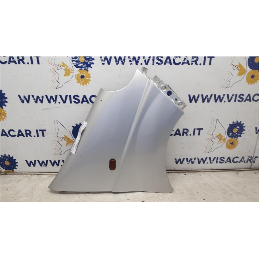 Parafango Anteriore Destro Usato Dal 2006 Opel Vivaro «A» (2007)