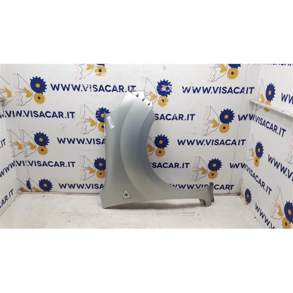 Parafango Anteriore Destro Usato Dal 2008 Renault Kangoo «Iii» (2008)