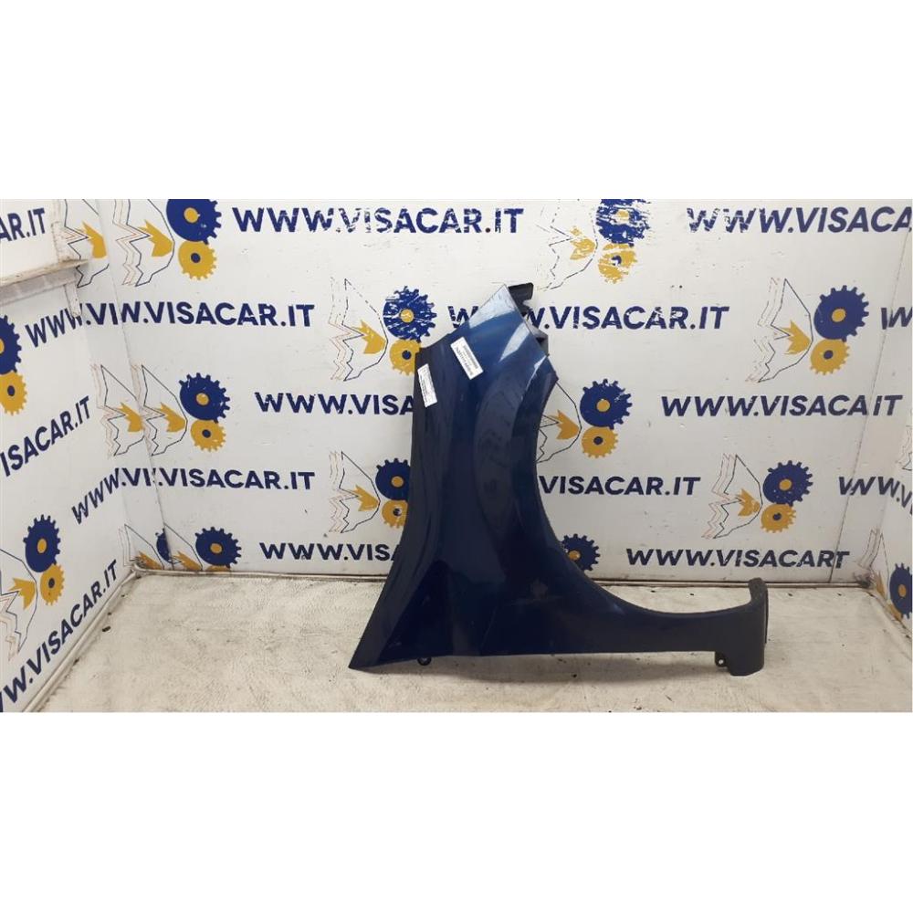 Parafango Anteriore Destro Usato Dal 2008 Renault Modus (2005)