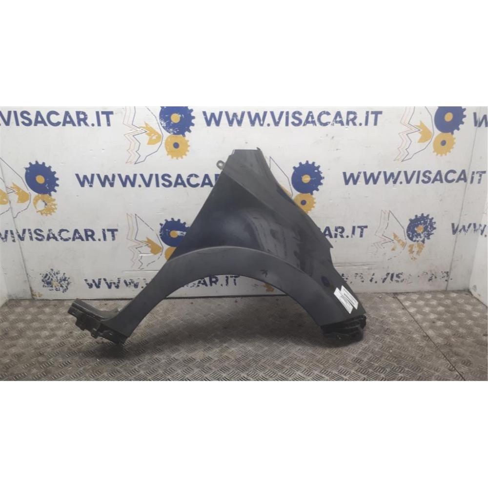 Parafango Anteriore Destro Usato Dal 2009 Al 2014 Toyota Urban Cruiser (2009)