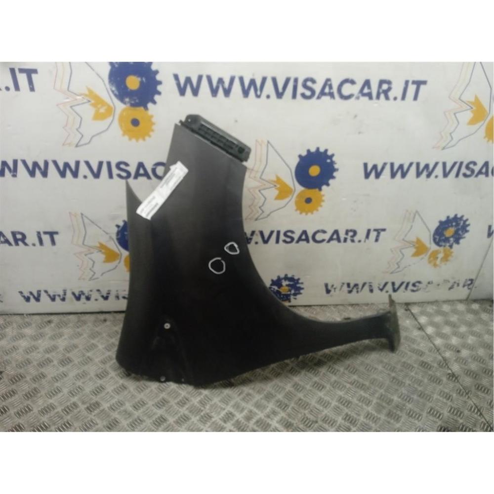 Parafango Anteriore Destro Usato Dal 2011 Al 2015 Toyota Yaris «Iv» (2012)