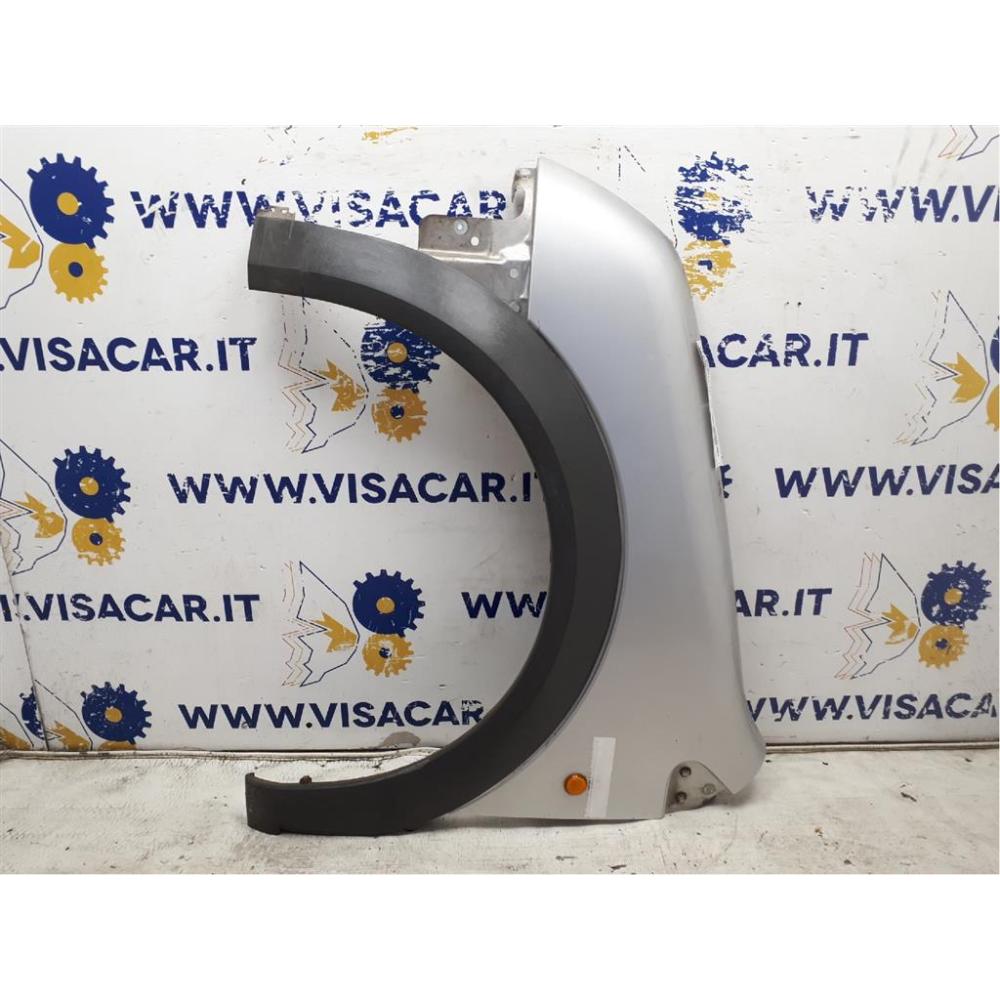 Parafango Anteriore Sinistro Usato Ford Tourneo Connect «I» (2002)