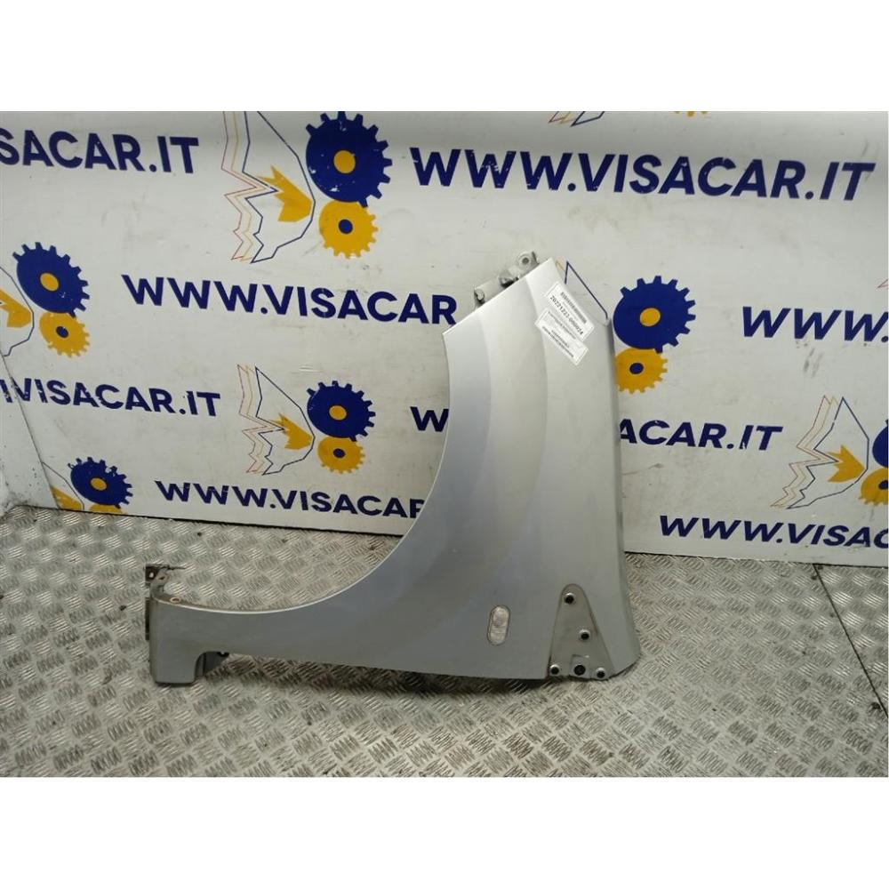Parafango Anteriore Sinistro Usato Dal 2007 Al 2012 Renault Twingo «Ii» (2008)