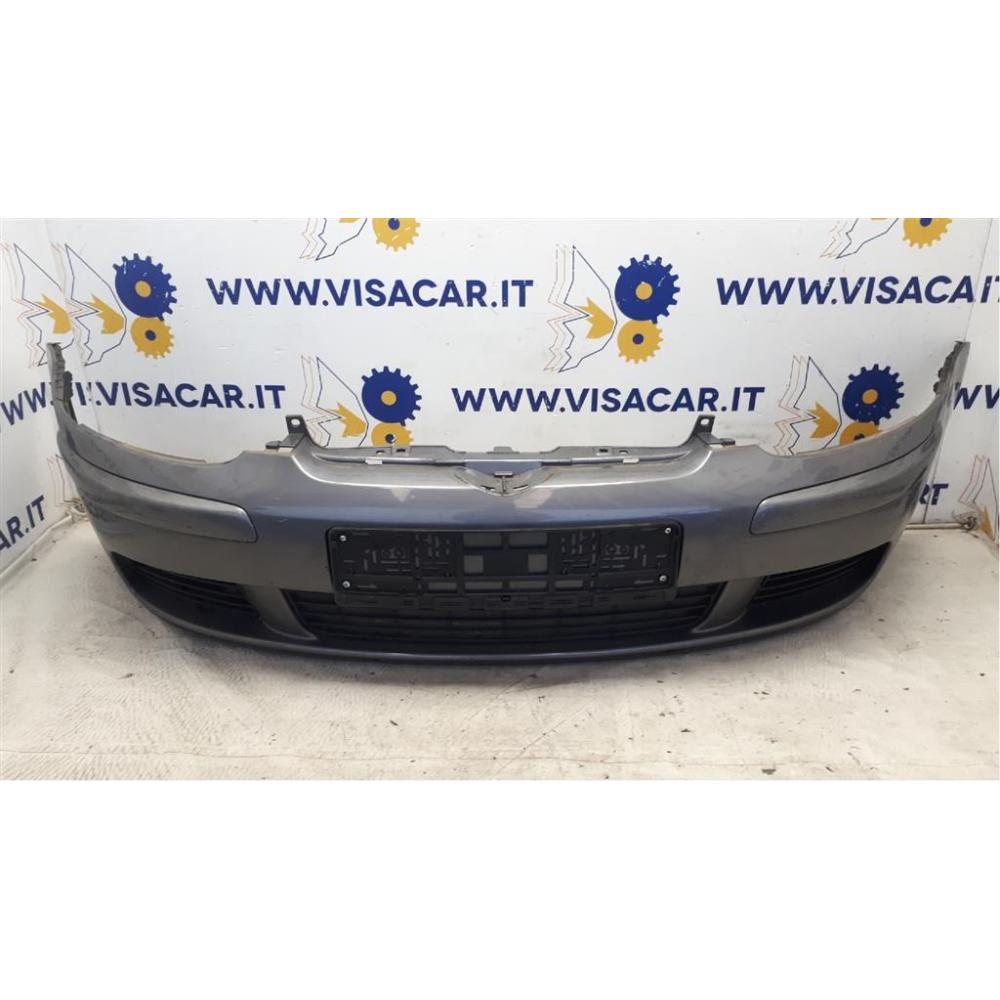 Paraurti Anteriore Usato Dal 2003 Al 2009 Volkswagen Golf «V» (2004)