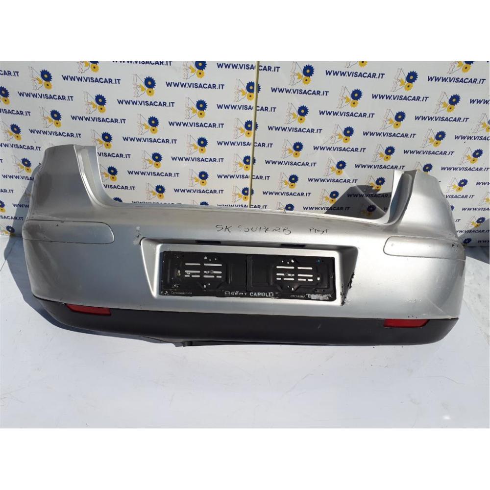 Paraurti Posteriore Usato Dal 2002 Al 2005 Skoda Superb «3U4» (2002)