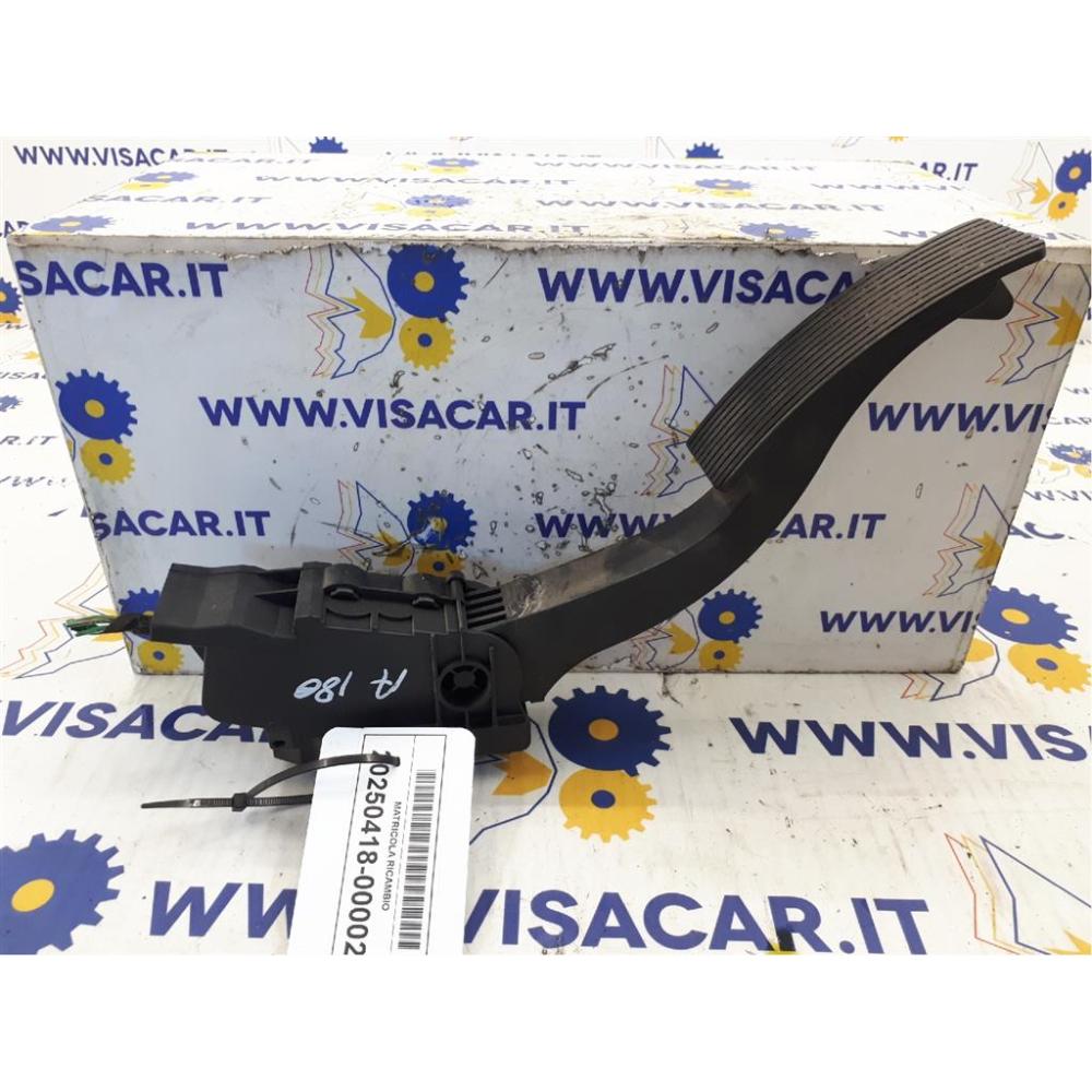 Pedale Acceleratore Usato Dal 2012 Al 2015 Mercedes Classe A «W176» (2013)