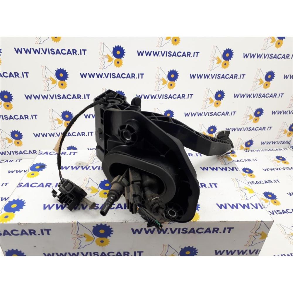 Pedale Frizione Usato Dal 2017 Ford Ecosport (2017)