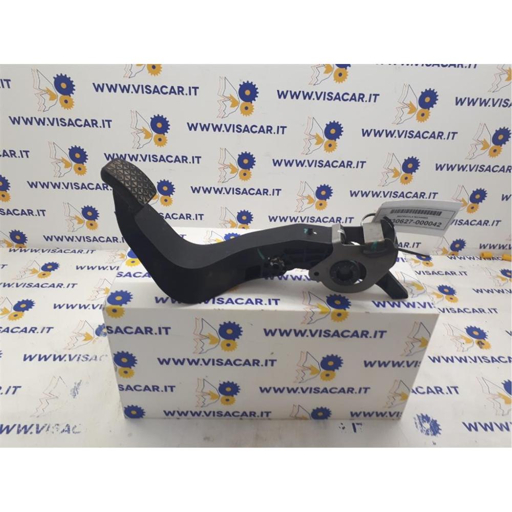 Pedale Frizione Usato Dal 2012 Opel Mokka (2013)
