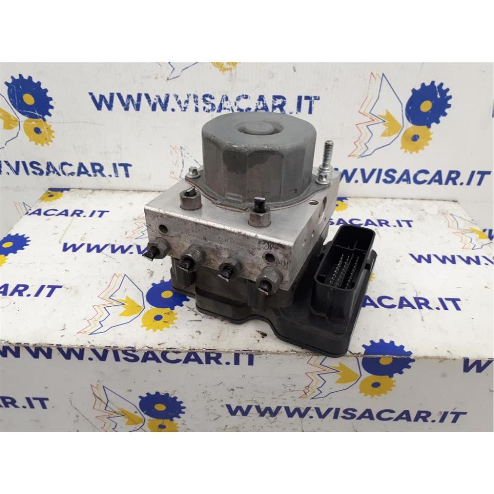 Pompa Abs Anteriore Usato Dal 2016 Fiat Panda «Iii» (2012)