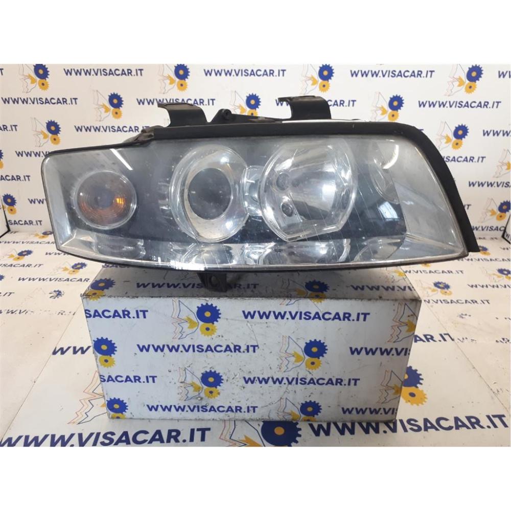 Portalampada Fanale Anteriore Destro Usato Dal 2000 Al 2004 Audi A4 «8E5» Avant (2001)