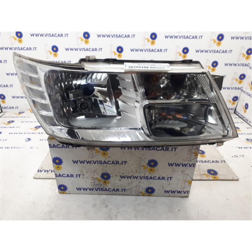 Portalampada Fanale Anteriore Destro Usato Dal 2011 Fiat Freemont (2011)