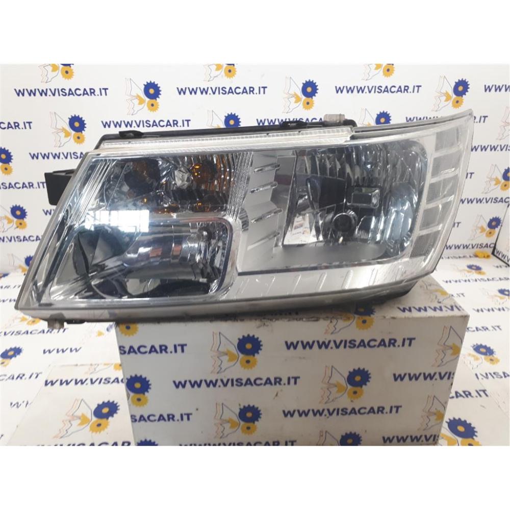Portalampada Fanale Anteriore Destro Usato Dal 2011 Fiat Freemont (2011)
