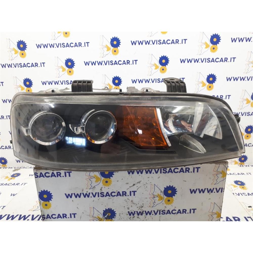 Portalampada Fanale Anteriore Destro Usato Dal 1999 Al 2005 Fiat Punto «Ii» (2000)