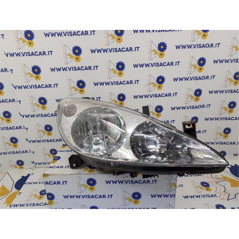 Portalampada Fanale Anteriore Destro Usato Dal 2001 Al 2006 Peugeot 307 «I» Sw (2001)