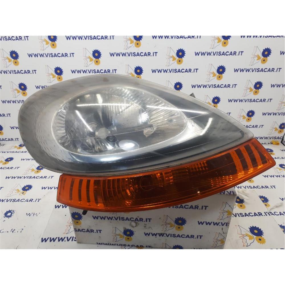 Portalampada Fanale Anteriore Destro Usato Dal 2001 Al 2006 Renault Trafic «Iii» (2001)