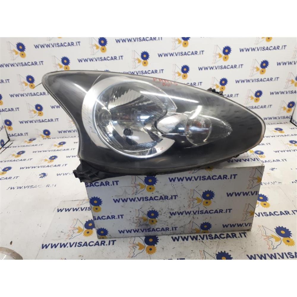 Portalampada Fanale Anteriore Destro Usato Toyota Aygo «I» (2005)