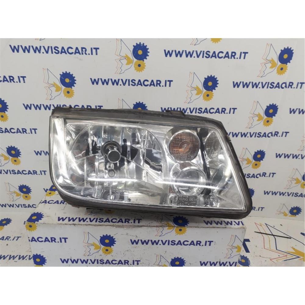 Portalampada Fanale Anteriore Destro Usato Dal 1999 Al 2006 Volkswagen Bora (1999)